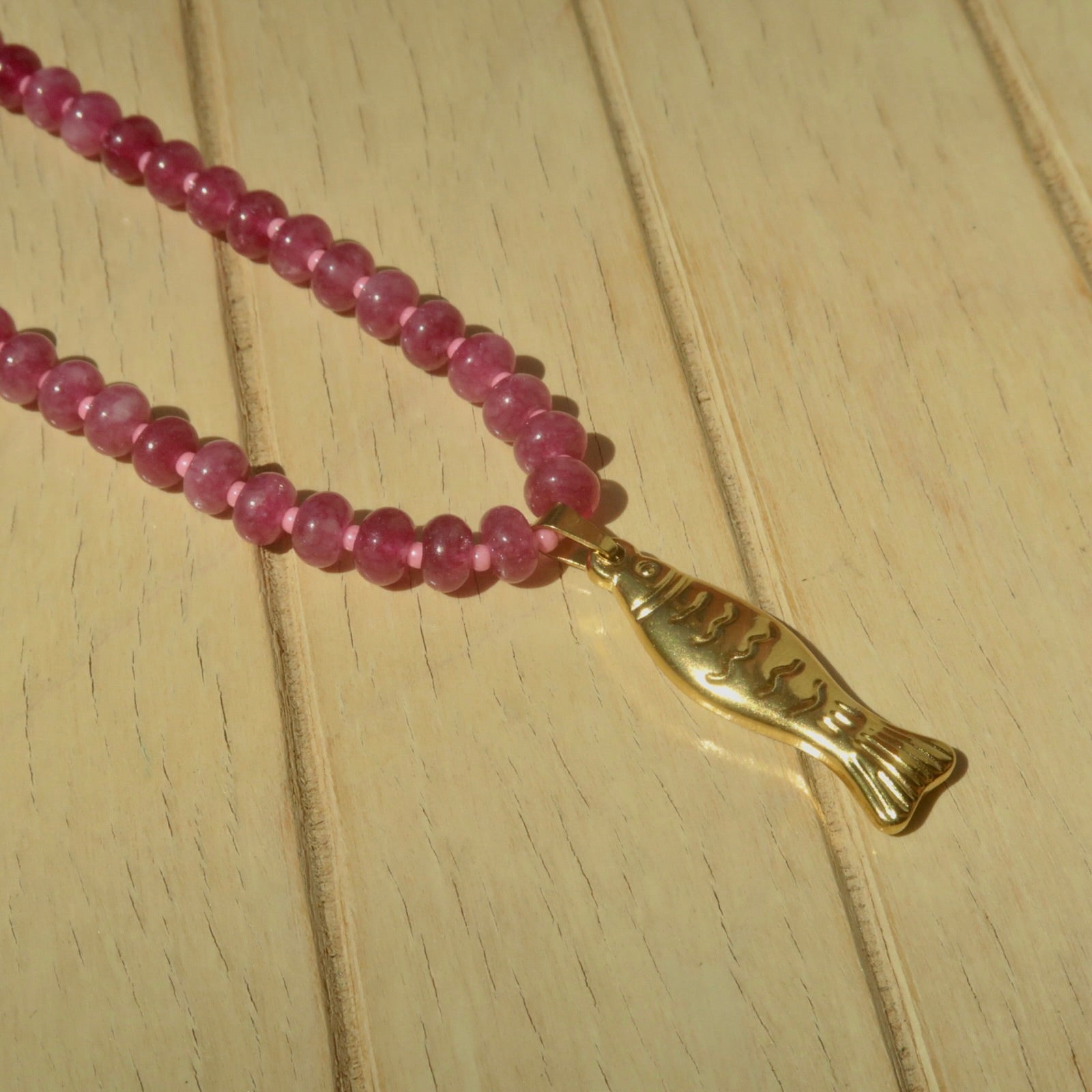 Fuschia Fish - Gemstone Necklace