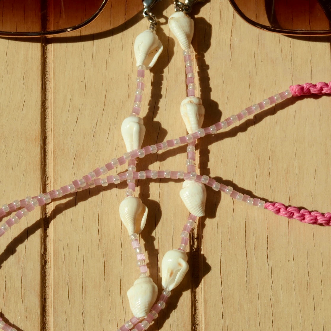 Rose Shell - Sunglass Strap